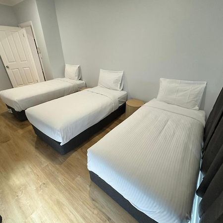 The Aston Motel Tamworth Esterno foto
