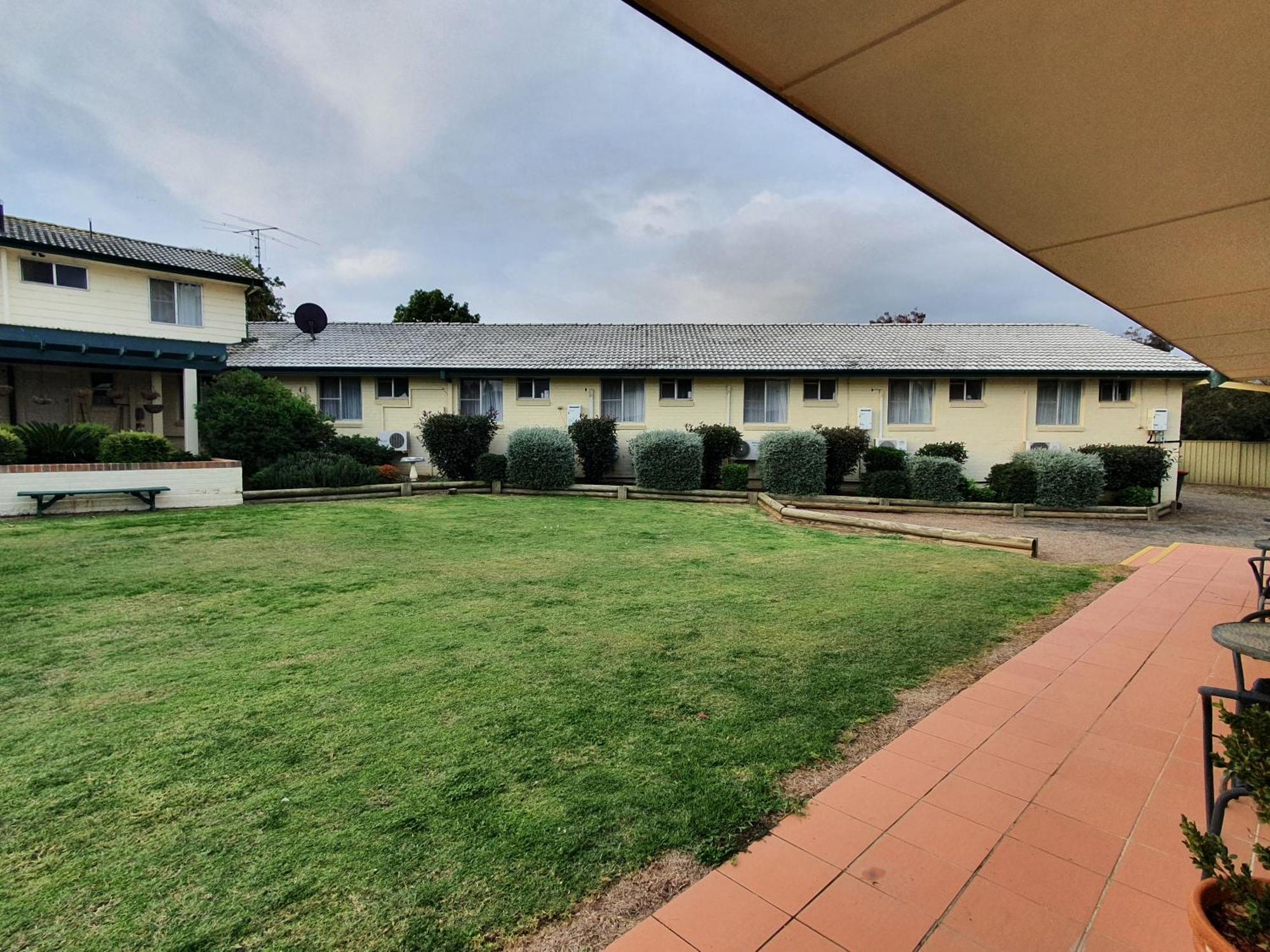 The Aston Motel Tamworth Camera foto