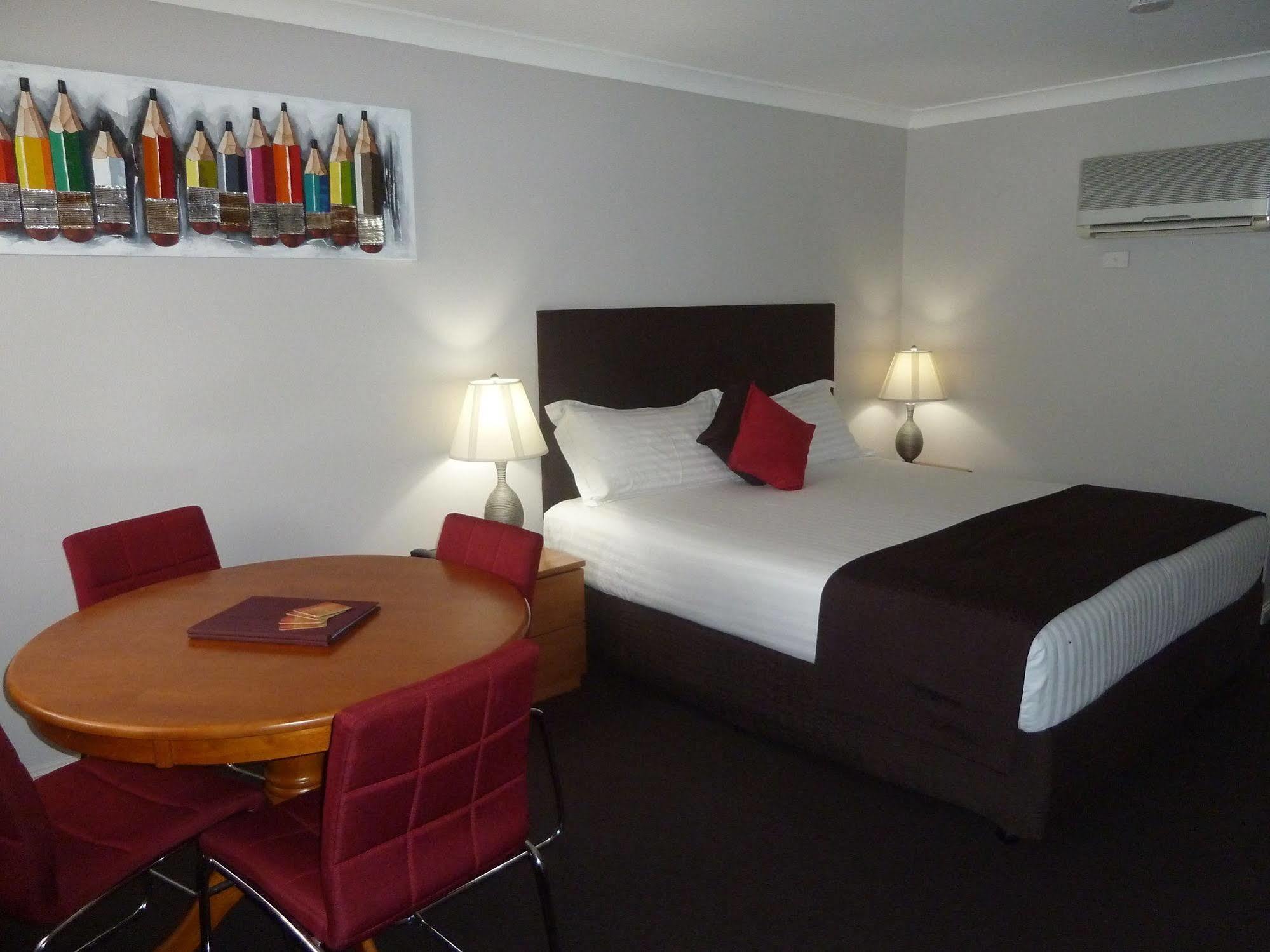 The Aston Motel Tamworth Esterno foto